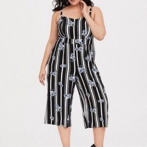 Torrid Romper Jumpsuit Plus Size 1X Floral Vertical Stripe Strap Pants Crop